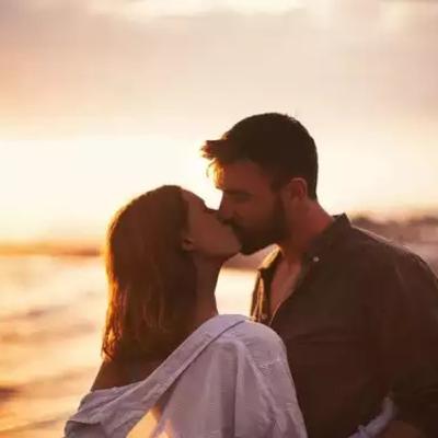 Types Of Kisses That Define A Man's Intentions Types Of Kisses That Define A Man's Intentions