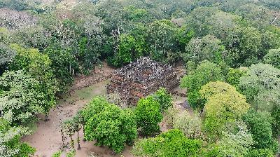 Reviving Angkor's Royal Palace Reviving Angkor's Royal Palace
