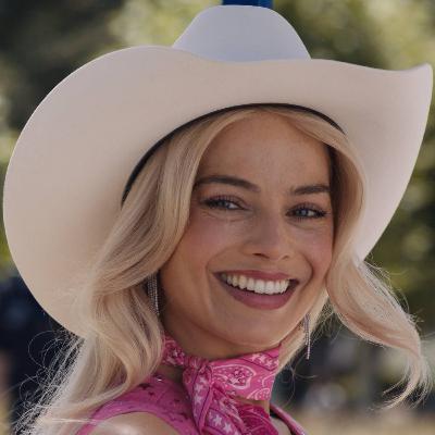 9 - Barbie: Cuando el mundo no es color rosa.