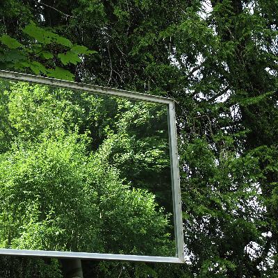 GM Ingersoll plant - Homicide suspect killed - Giant mirrors in space? - Carney on crime GM Ingersoll plant - Homicide suspect killed - Giant mirrors in space? - Carney on crime