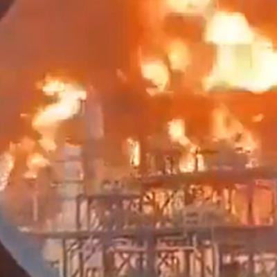 Kuwait Mina Al-Ahmadi oil refinery Fire erupted in a major Oil Refinery