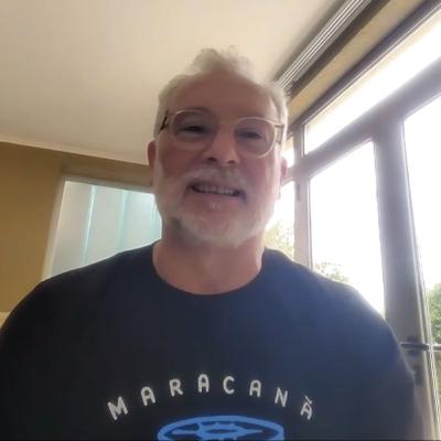 Entrevista con el escritor Juan Pablo de Luca