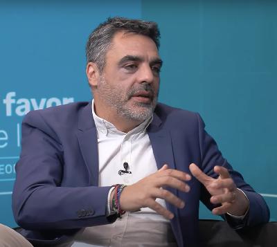 28. Aprendre dels cops que et pot donar la política