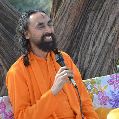 Working Hard BUT Not Improving? | Purpose of Life Day 13 | Swami Mukundananda Working Hard BUT Not Improving? | Purpose of Life Day 13 | Swami Mukundananda