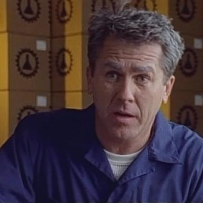 Season 2, Episode 19 - World Without Alex