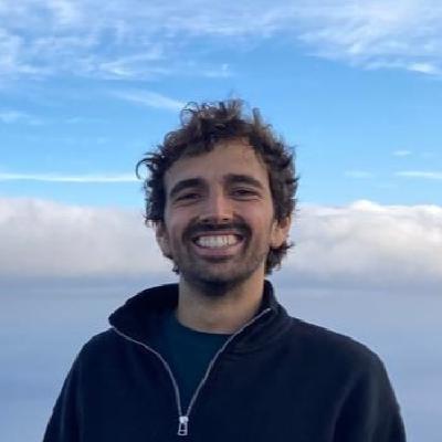 Presente y futuro de la industria del surf, con Víctor Antona (Flysurf) Presente y futuro de la industria del surf, con Víctor Antona (Flysurf)