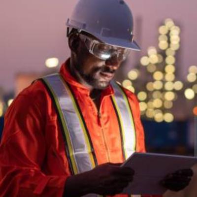 You Can Make $8500 to $12,000 A Month In The OIL FIELD and working Refinery TURNAROUNDS!