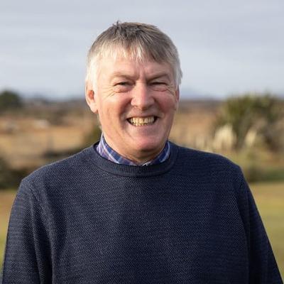 An tAthair Joe Ó Beaglaoích, Mairtin Tom Shéainín Mac Donncha, Toose Mac Gearailt, Noelie Ó Maoleoin