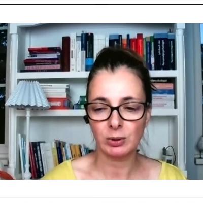 Der gesellschaftliche Schmerz der  Krise - Katy Hilander Der gesellschaftliche Schmerz der  Krise - Katy Hilander