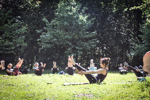 Episode 6: Fresh Yoga Teacher – How to Find a Place to Teach?