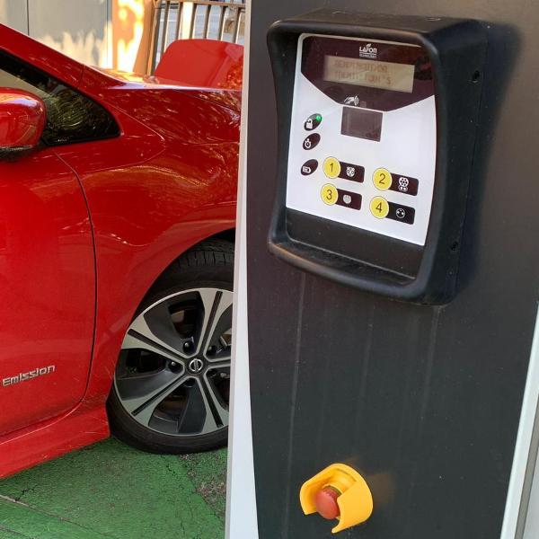 EV Charging Roulette - Shopping Centre Charger Not Working EV Charging Roulette - Shopping Centre Charger Not Working