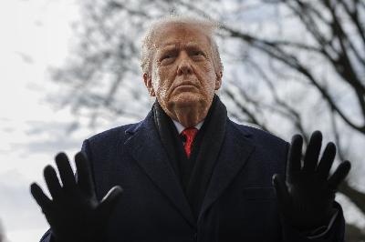 Trump's USA — is it fascism yet?  Masha Gessen, Anna Funder, Jason Stanley