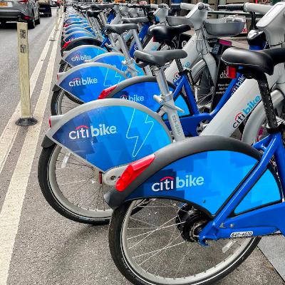 Guide to Citibike NYC: Cost, How to Use It & General Biking Tips