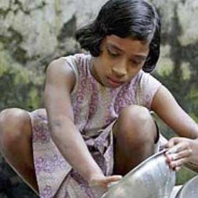 அவர்களுடைய வேலைகளை அவர்களே செய்ய வைக்கும் கல்வி