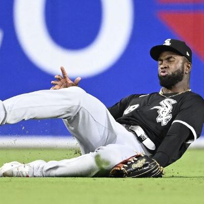 White Sox trade Robert