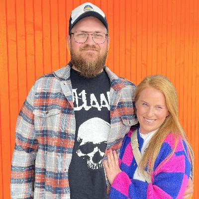 Ida og Fredrik fant kjærligheten på spesielt vis: – Han hadde magetopp, rumpetaske og nettingssokker