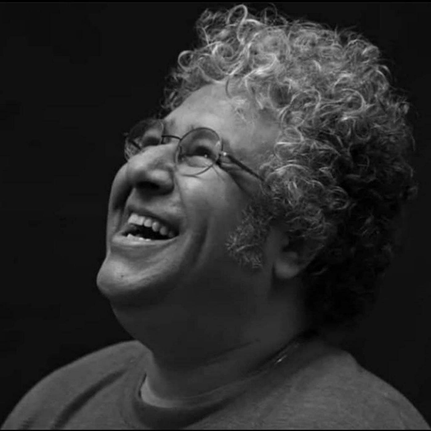The dead poet - شاعر مرده