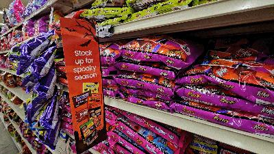 Farmers’ Share of Halloween Treats is So Small, It’s Frightful Farmers’ Share of Halloween Treats is So Small, It’s Frightful