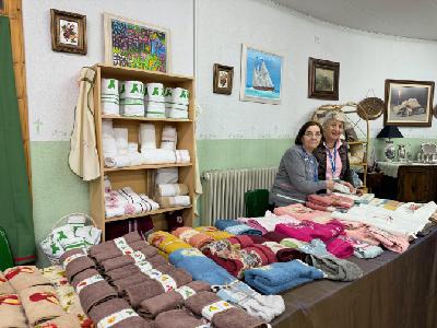 Rosa Tenas - Rastrillo de Manos Unidas en Huesca