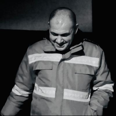 Am plâns împreună, pe rând