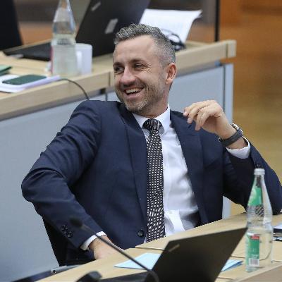 Vorwürfe der Vetternwirtschaft belasten AfD in Sachsen-Anhalt Vorwürfe der Vetternwirtschaft belasten AfD in Sachsen-Anhalt
