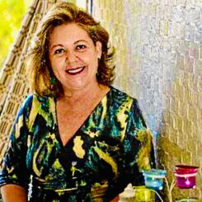 Bate-papo com Teresa Cristina Bate-papo com Teresa Cristina