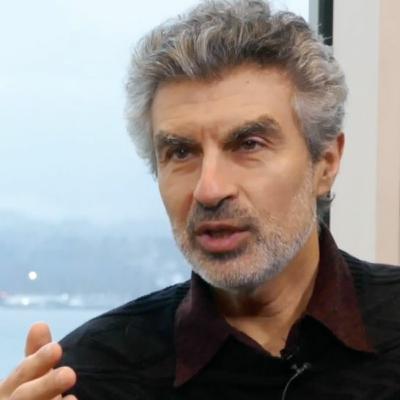 Yoshua Bengio: From Deep Learning To Consciousness - Interview by Song Han @ NeurIPs 2019