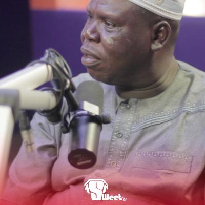 AUTO RADIO : CE CHAUFFEUR YANGO GAGNE PLUS DE 800 000FCFA PAR MOIS AU CAMEROUN ! INCROYABLE !