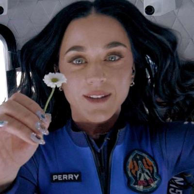 #55 “Kendalls Pepsi-ad walked, so Katy Perry could fly to space” #55 “Kendalls Pepsi-ad walked, so Katy Perry could fly to space”