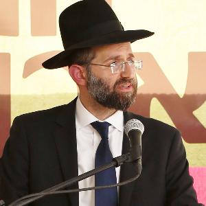 United we “under” stand - Rabbi Elimelech Koval United we “under” stand - Rabbi Elimelech Koval