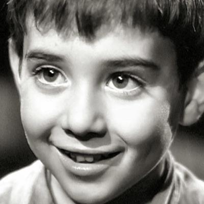 Demasiado caro: Episodio 9 Marcelino pan y vino