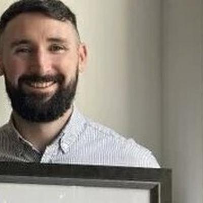 Tús Áite: Gaeilge ar LinkedIn