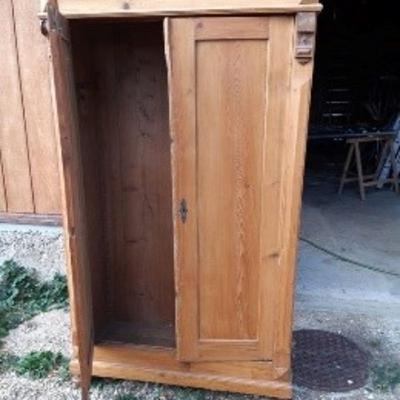 Folge 2: Versteckt im Schrank (Die Naivität eines weissen Mannes)