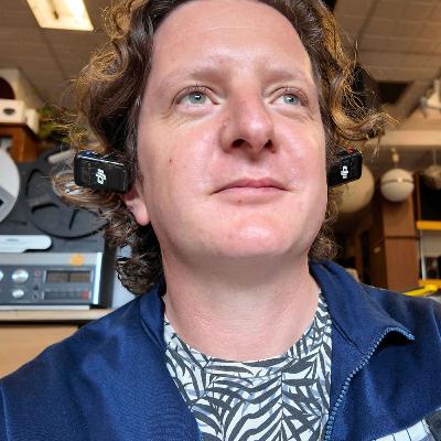 Ass-haling, skateboard zithers and golden audio