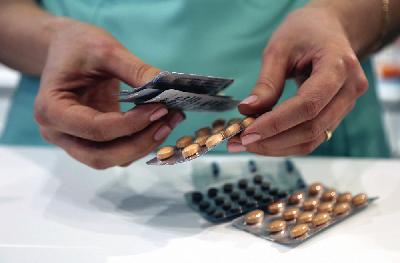 В Латвии фиксируют до 500 сообщений в год о побочных эффектах от лекарств