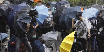 Hong Kong - Paths Forward with Antony Dapiran, Author of City of Protest