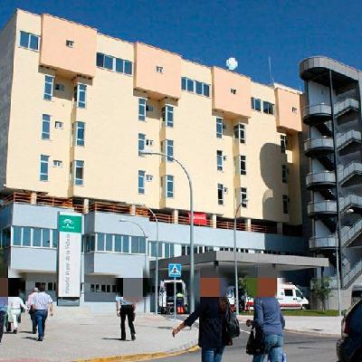 Once médicos de guardia intoxicados en la cafetería del Hospital Clínico de Málaga