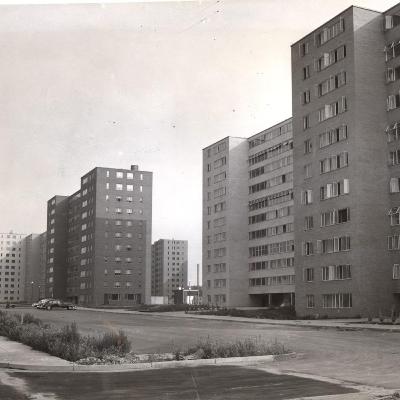 #4 - PUBLIC HOUSING, RETROFIT, AND USER SERVICES