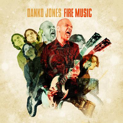 Interview : DANKO JONES (27/11/14)