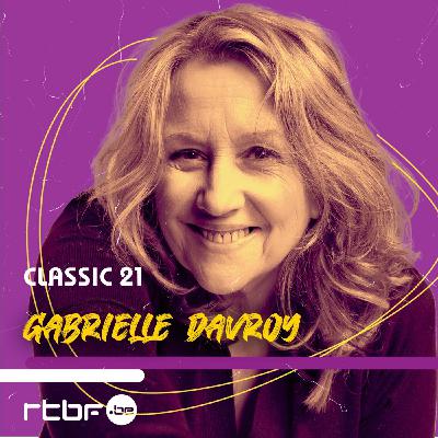 Gabrielle Davroy au micro de Dominique Dricot