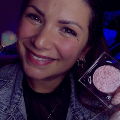 ASMR MAKEUP - ich schminke dich im XMAS Look ASMR MAKEUP - ich schminke dich im XMAS Look