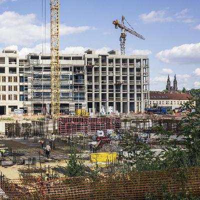 Zdroje i recepty jsou, chybí politická vůle. Proč na řešení krize bydlení nestačí stavět nové byty