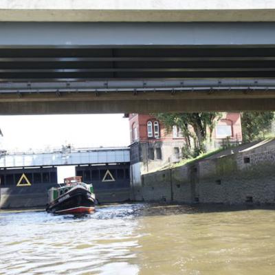 Paddeln an der größten binneninsel Europas: entdeckt die wilde Seite von Hamburg Paddeln an der größten binneninsel Europas: entdeckt die wilde Seite von Hamburg