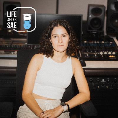 #130 Julia Borelli I Berlin & Beyond #130 Julia Borelli I Berlin & Beyond