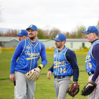 #15. Blue Jays: Hello, Friends! Ross's life following the Jays from Scotland!