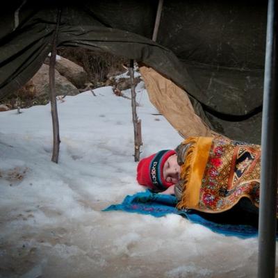 قصة حزينة العجوز يلي مات من البرد #المعتصم_احمد