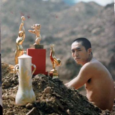 重审张艺谋:被神化的国师,还是妥协的手艺人? 重审张艺谋:被神化的国师,还是妥协的手艺人?
