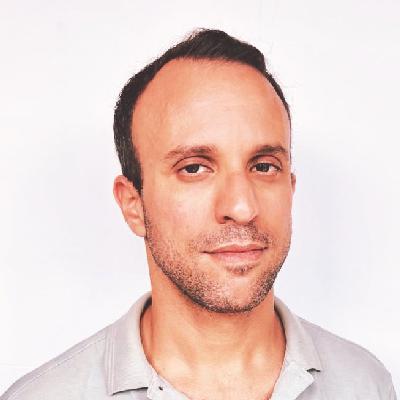 From Personalization to Cohorts: A CRO’s ABM Evolution