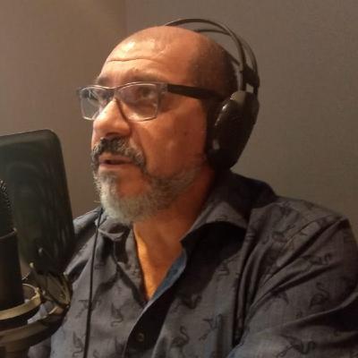 Alejandro Di Biasi (Periodista especializado en temas Gremiales, Analista Político) La picadita de los Sábados