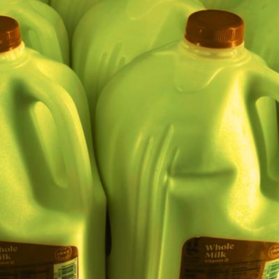 S3E19 - Milk Chugging, Roadkill Cuisine, Bushu-suru